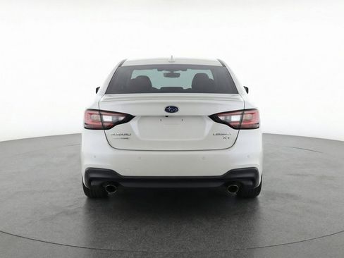 Used 2022 Subaru Legacy Limited XT image 4