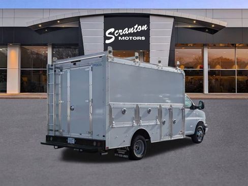 New 2025 GMC Savana 4500 w/ Power Convenience Package RWD image 5