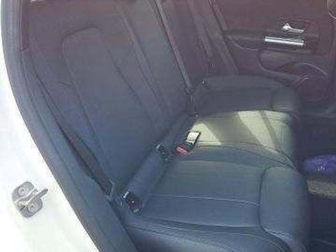 Used 2025 Mercedes-Benz GLA 250 4MATIC image 6