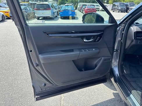 Used 2023 Honda CR-V Sport Touring image 18
