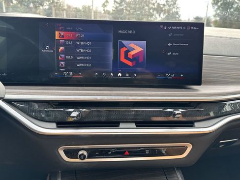 Certified 2024 BMW X7 xDrive40i w/ Premium Package image 20