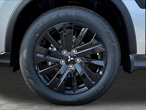 New 2026 Mitsubishi Outlander Sport LE AWD/4WD image 13