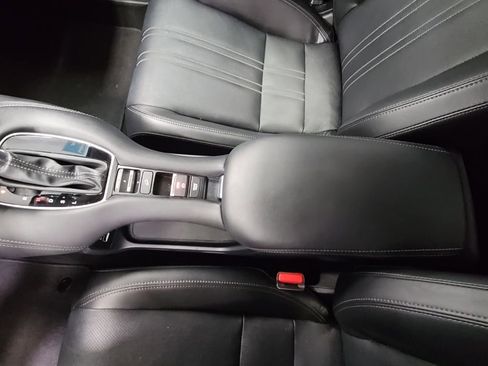 Used 2023 Honda HR-V EX-L image 22