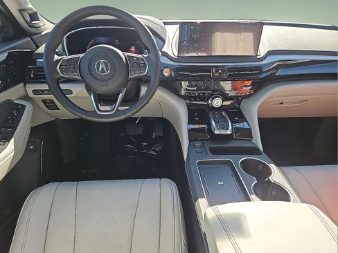 Used 2026 Acura MDX w/ Technology Package FWD image 14
