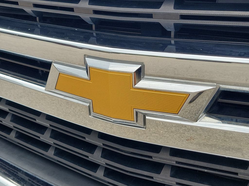 Used 2020 Chevrolet Silverado 1500 LT w/ All-Star Edition RWD image 7