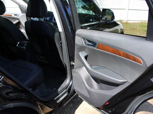 Used 2012 Audi Q5 2.0T Premium Plus AWD/4WD image 36
