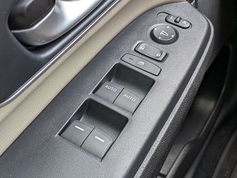 Used 2022 Honda CR-V EX-L image 28
