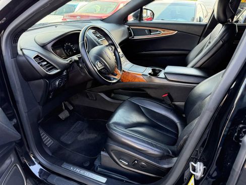 Used 2016 Lincoln MKX Select FWD image 29