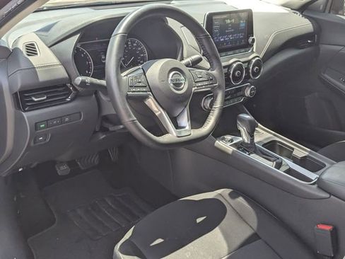 Used 2022 Nissan Sentra SV w/ All-Weather Package FWD image 11
