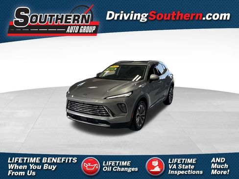 Used 2024 Buick Envision Preferred AWD/4WD image 1