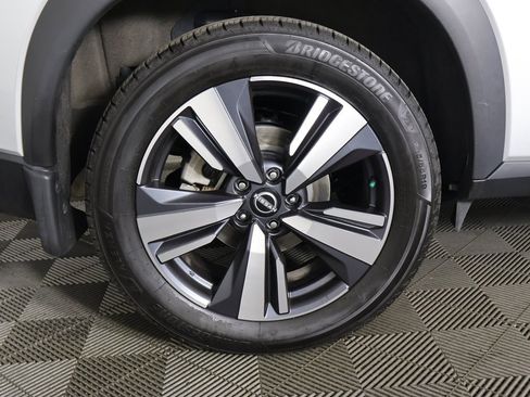 Used 2022 Nissan Rogue SL image 21