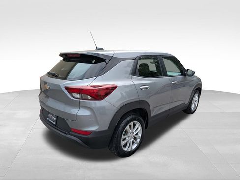 Used 2024 Chevrolet TrailBlazer LS FWD image 11