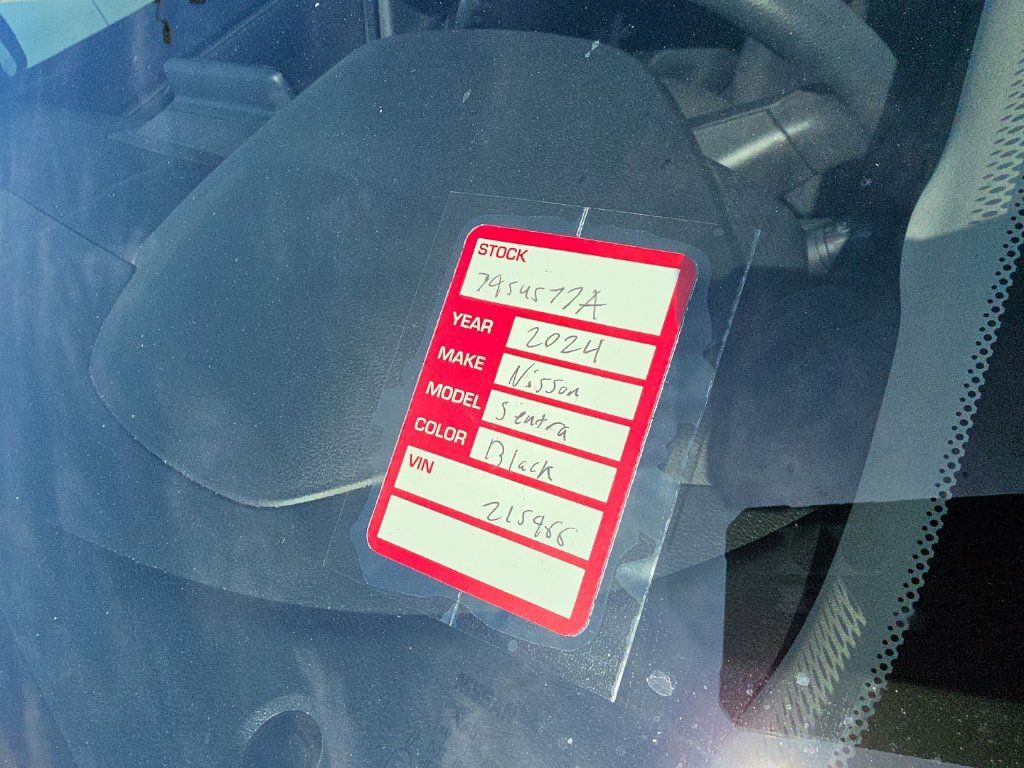 Used 2024 Nissan Sentra S FWD image 10