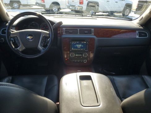 Used 2011 Chevrolet Tahoe LTZ image 10
