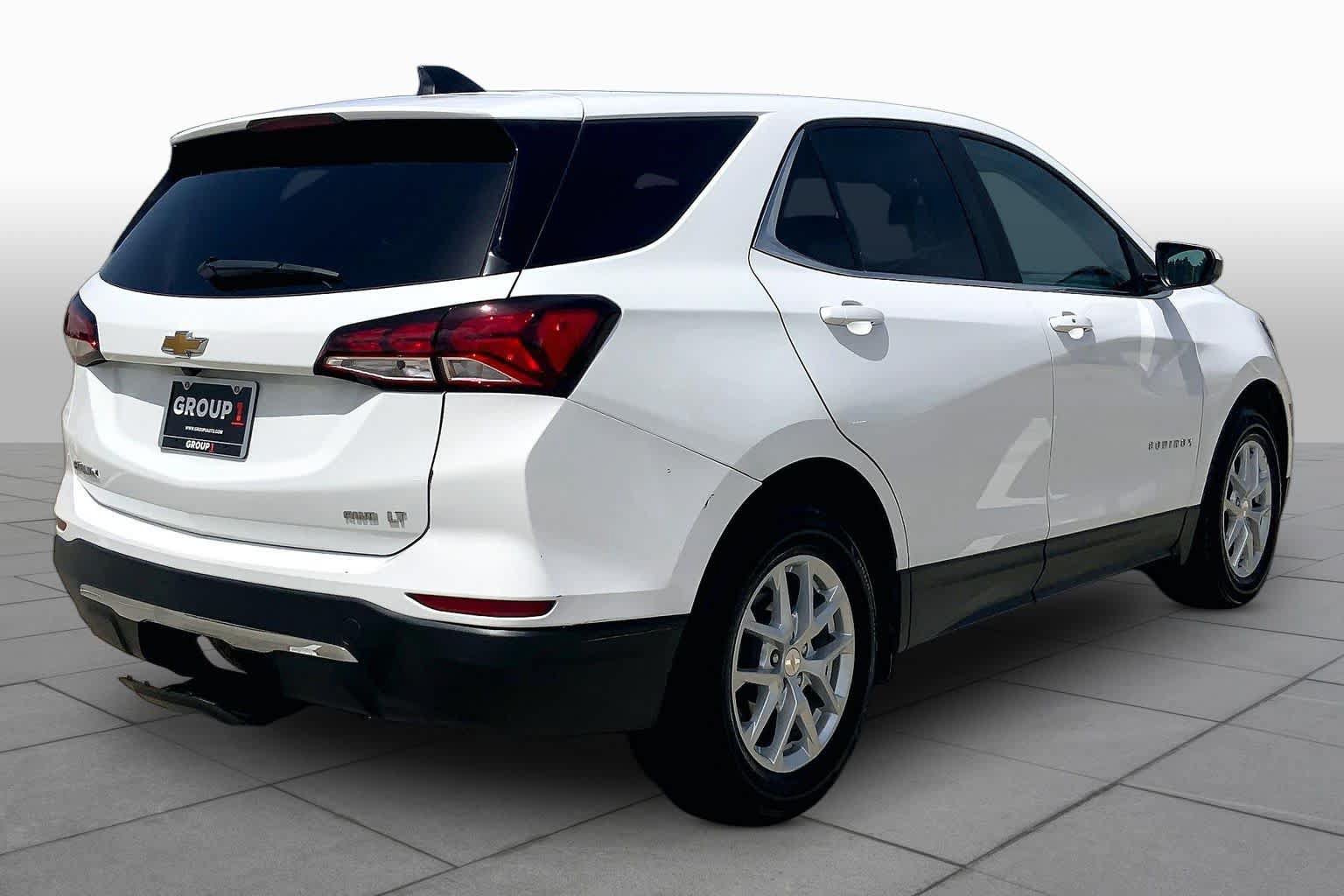 Used 2023 Chevrolet Equinox LT AWD/4WD image 24
