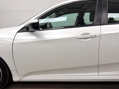 Used 2017 Honda Civic EX-L image 8