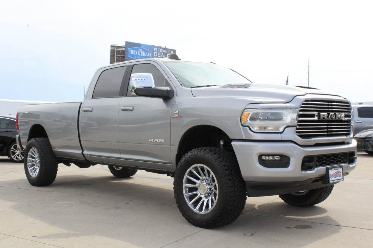 Used 2024 RAM 3500 Laramie w/ Sport Appearance Package AWD/4WD image 27