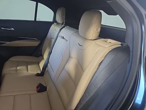 Certified 2024 Cadillac XT4 Luxury w/ Cold Weather Package image 15