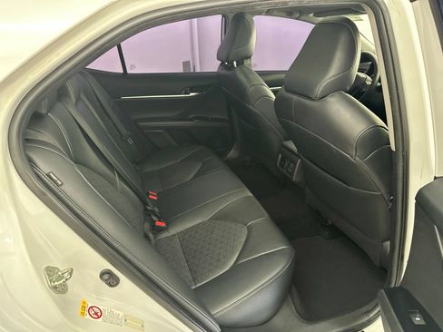 Used 2019 Toyota Camry XSE FWD image 26