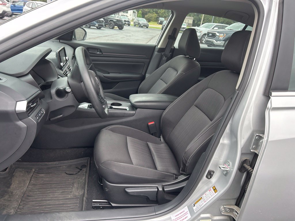 Used 2023 Nissan Altima 2.5 S FWD image 10