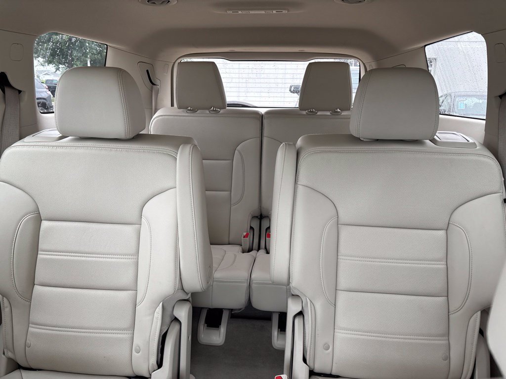 Used 2023 GMC Acadia Denali AWD/4WD image 35
