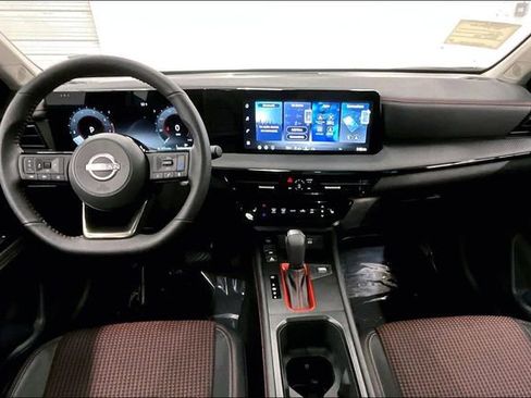 New 2026 Nissan Kicks SR w/ SR Premium Package image 6