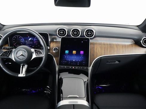 Certified 2026 Mercedes-Benz GLC 300 image 8
