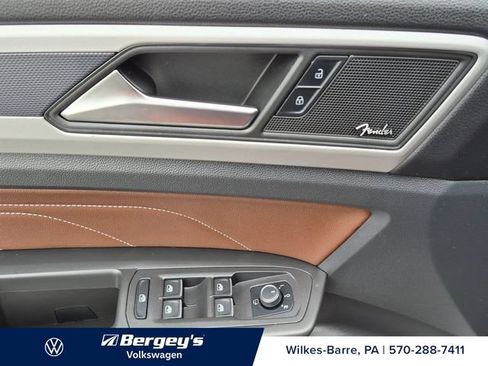 Certified 2023 Volkswagen Atlas SEL Premium AWD/4WD image 15