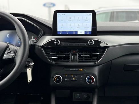 Certified 2023 Ford Escape AWD image 23