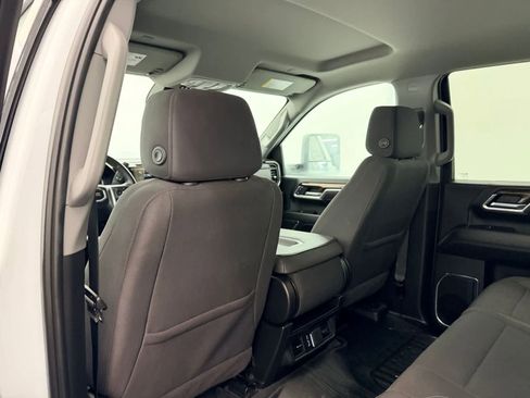 Used 2025 GMC Sierra 3500 SLE w/ SLE Value Package image 20