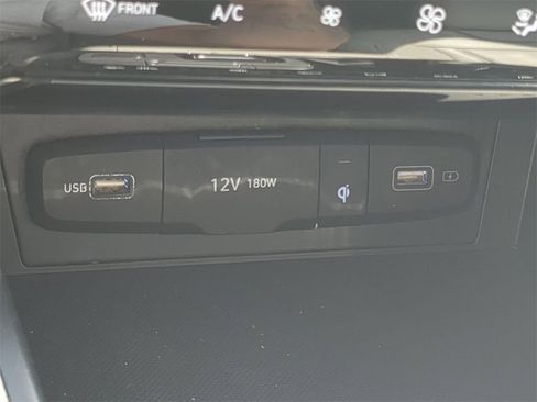 Used 2023 Hyundai Tucson Limited image 27