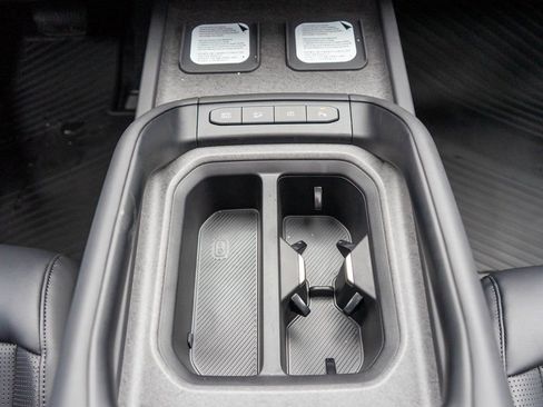 New 2027 Kia Telluride S image 31