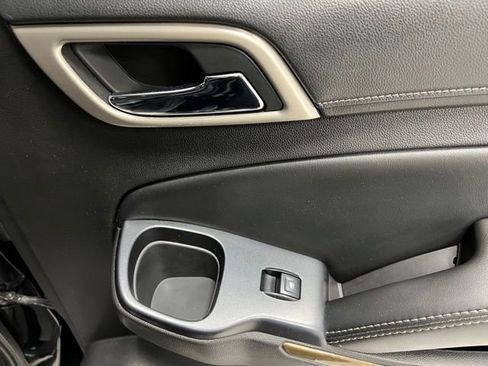 Used 2017 GMC Yukon Denali w/ Open Road Package image 53