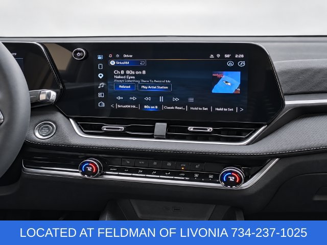 Used 2027 Chevrolet Equinox LT w/ Convenience Package II FWD image 22