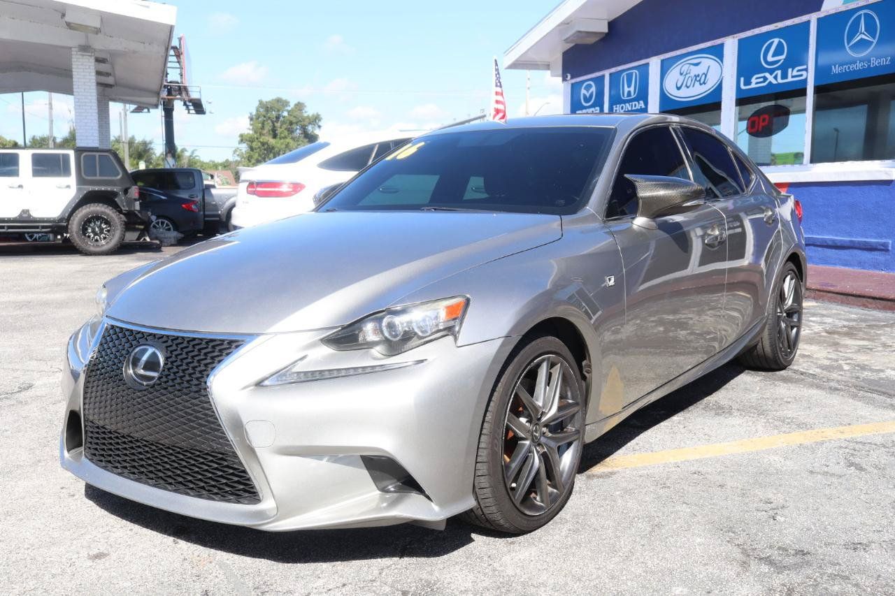 Used 2016 Lexus IS 200t w/ F Sport Package RWD image 9
