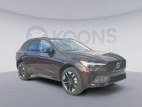 New 2026 Volvo XC60 B5 Ultra w/ Protection Package Premier image 10