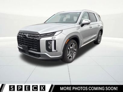 Used 2023 Hyundai Palisade Limited w/ Cargo Package