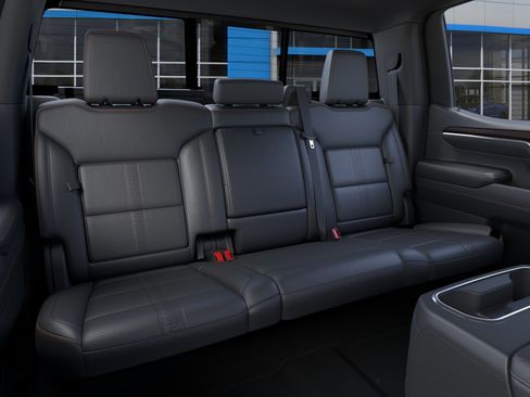 New 2026 Chevrolet Silverado 1500 High Country w/ Midnight Edition AWD/4WD image 17