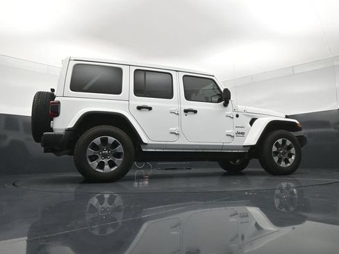 Used 2023 Jeep Wrangler Unlimited Sahara w/ LED Lighting Group AWD/4WD image 24