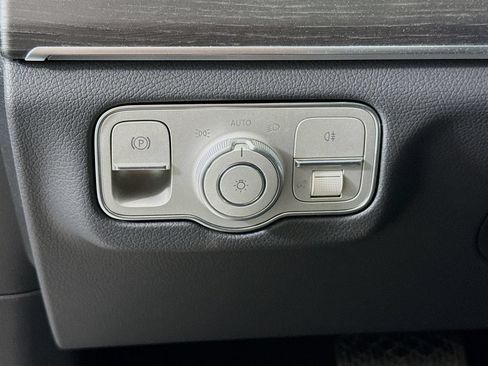 New 2026 Mercedes-Benz GLE 350 4MATIC image 10