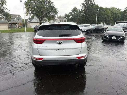 Used 2018 Kia Sportage LX AWD/4WD image 7