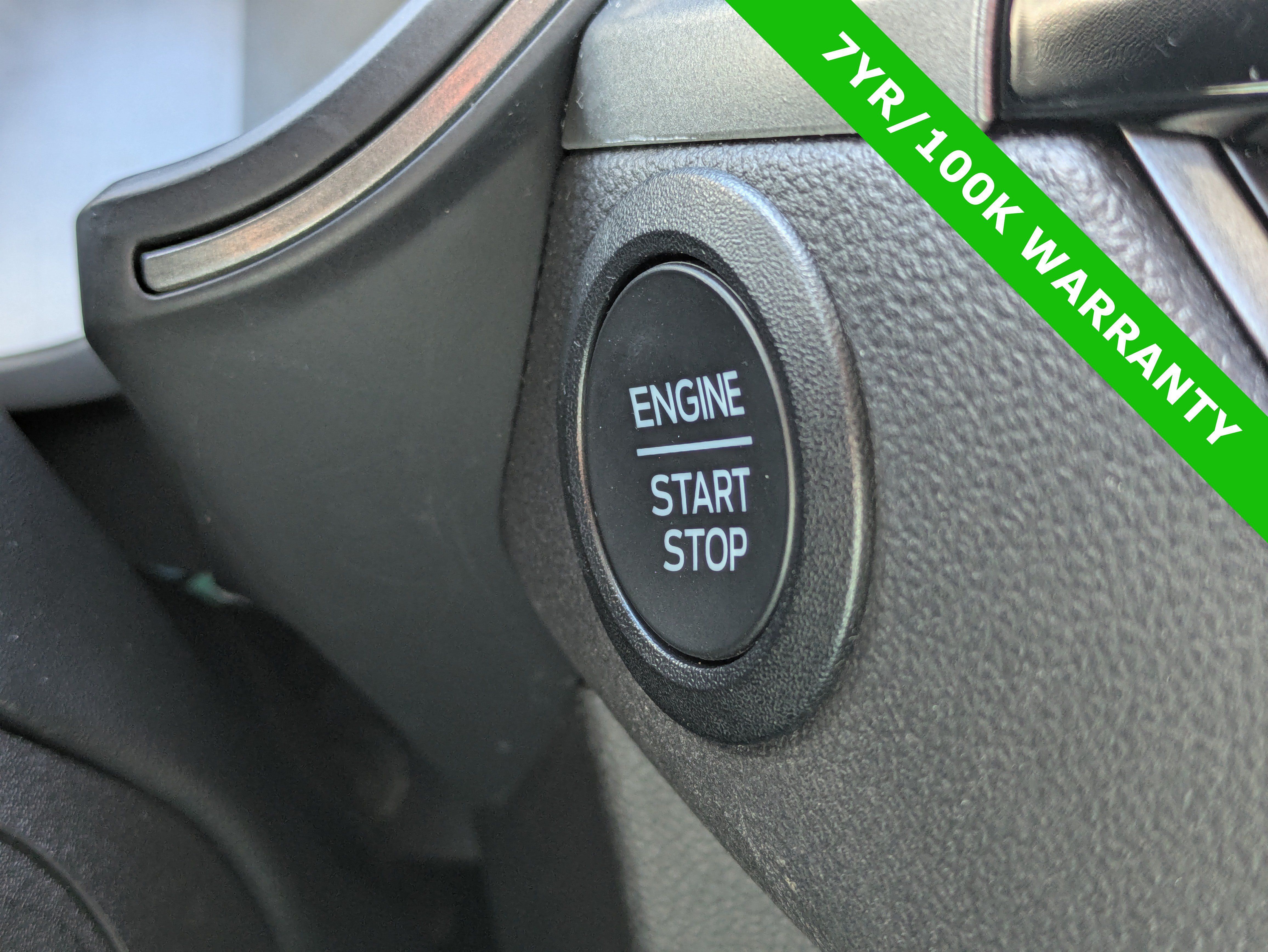 Certified 2025 Ford Escape Active AWD/4WD image 33