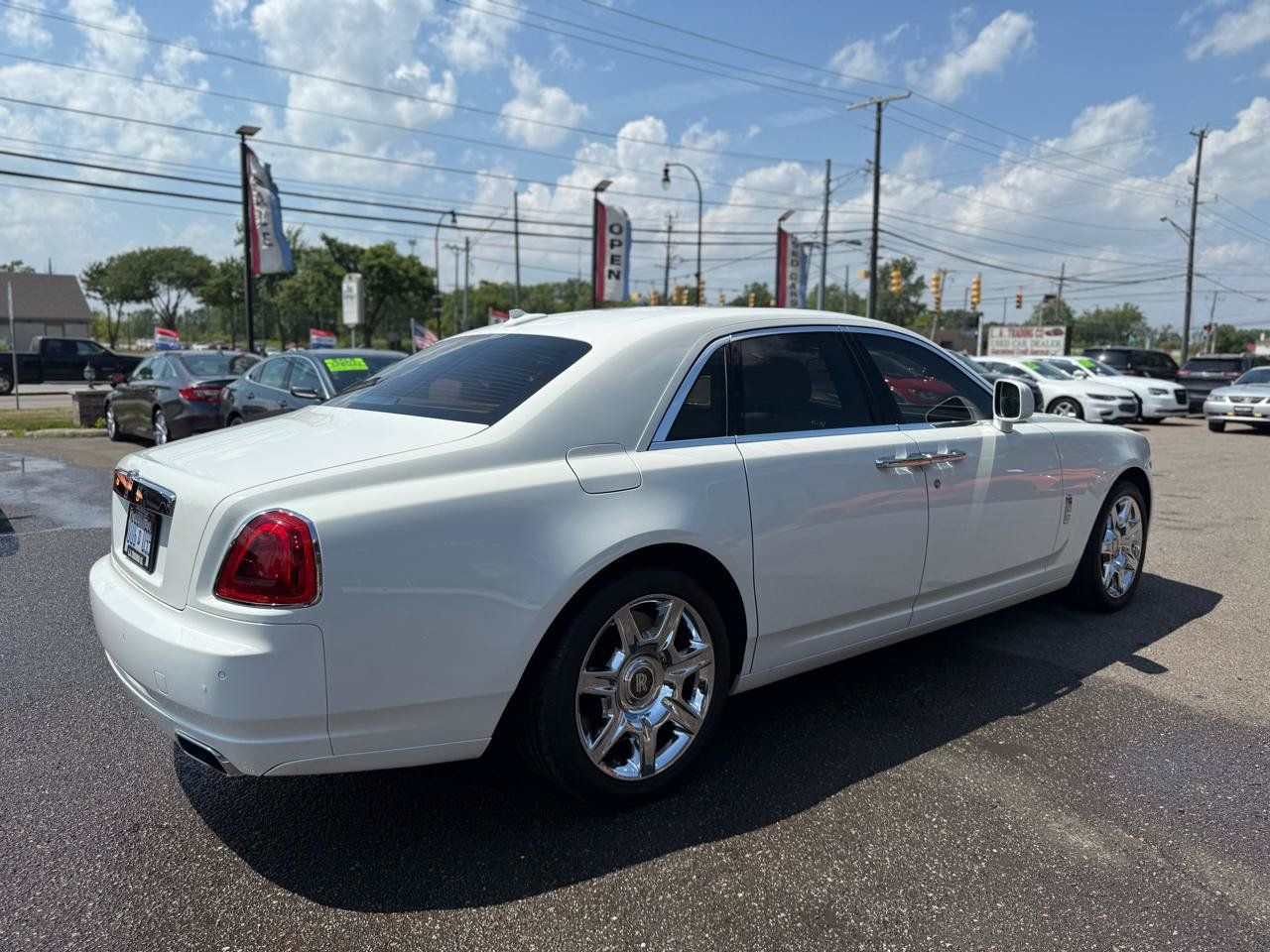 Used 2011 Rolls-Royce Ghost RWD image 10