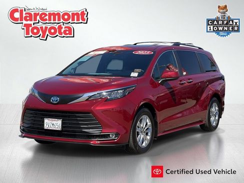 Certified 2025 Toyota Sienna XLE w/ XLE Plus Package AWD/4WD image 1