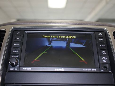 Used 2012 Jeep Grand Cherokee Laredo AWD/4WD image 16