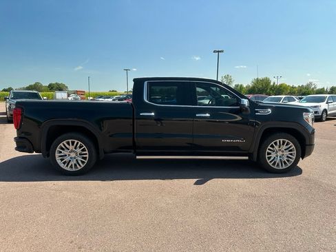 Used 2019 GMC Sierra 1500 Denali w/ Denali Ultimate Package AWD/4WD image 35