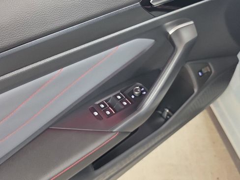 Used 2025 Volkswagen Jetta GLI Autobahn image 14