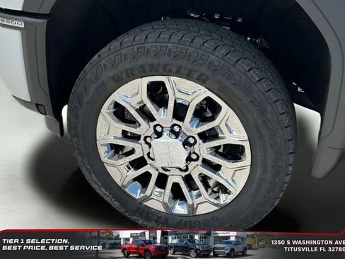 New 2025 GMC Sierra 2500 Denali image 13