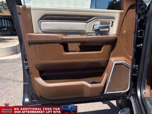 Used 2020 RAM 3500 Laramie AWD/4WD image 15
