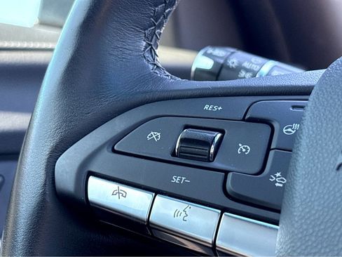 Certified 2022 Cadillac CT4 Luxury w/ Sun And Sound Package image 16